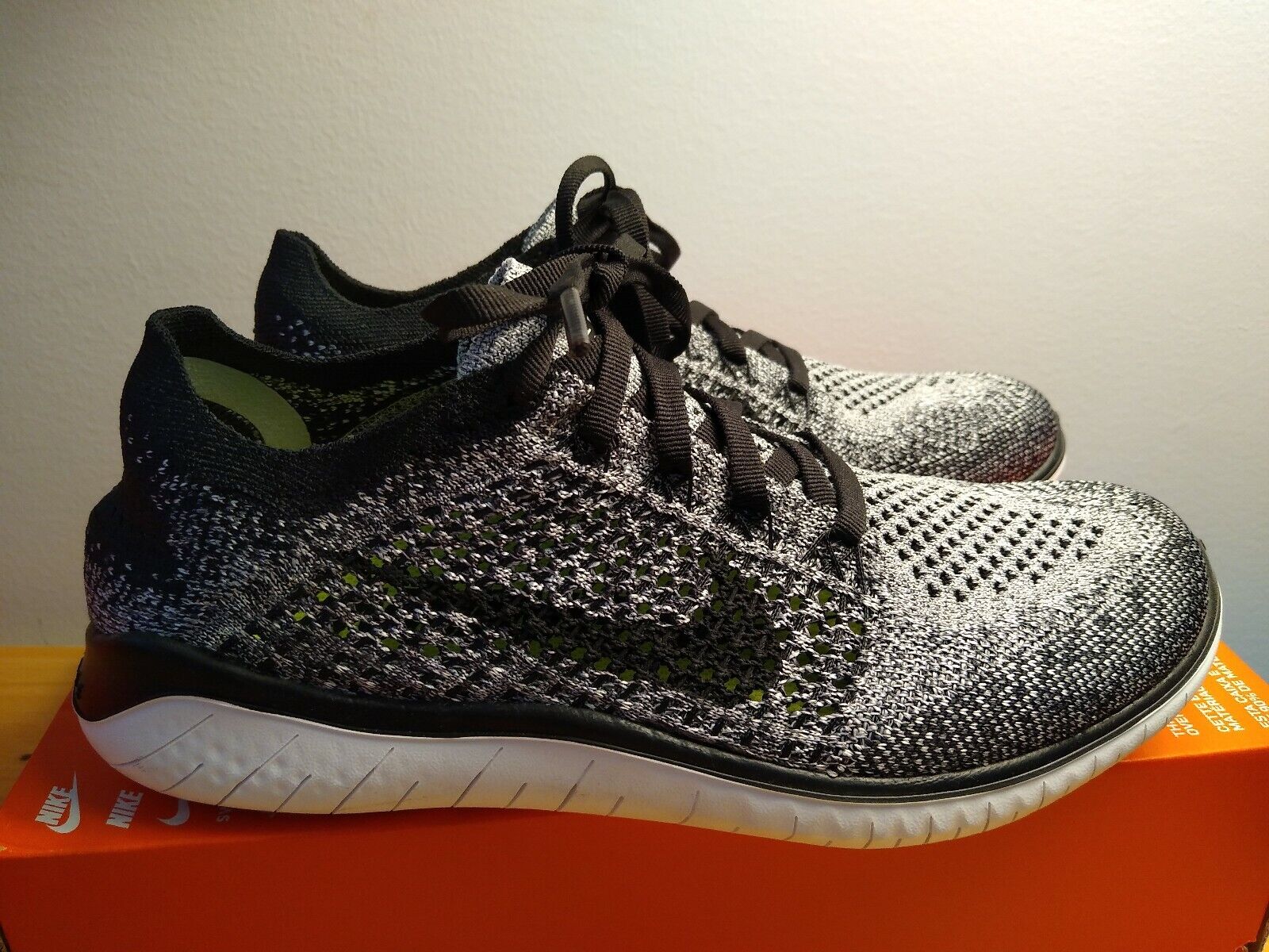 nike free rn flyknit 2018 oreo