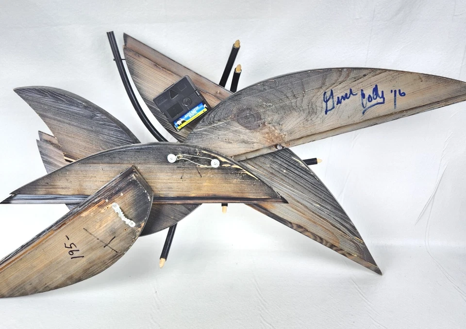 Reloj Funky Arte Madera Hecho a Mano Foto 2 de 4