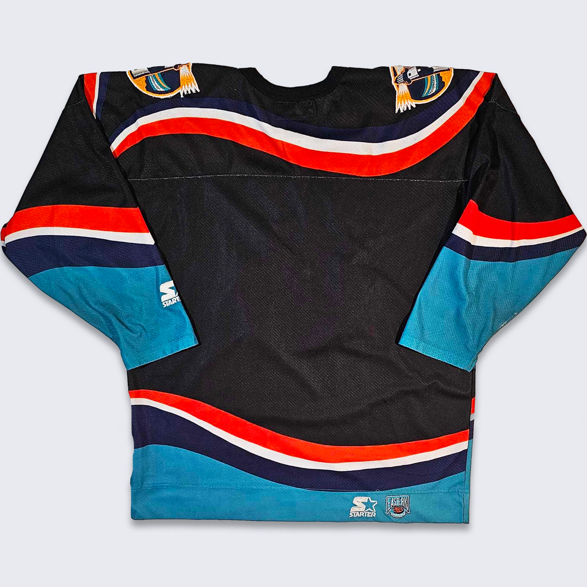 New York Islanders Vintage 90s Starter Hockey Jersey - Black