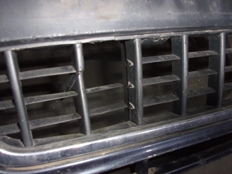 4F0807105F PARAGOLPES DELANTERO / GRIS AZULADO / 4953011 PARA AUDI A6 AVANT 4F5 - Imagen 4 de 4