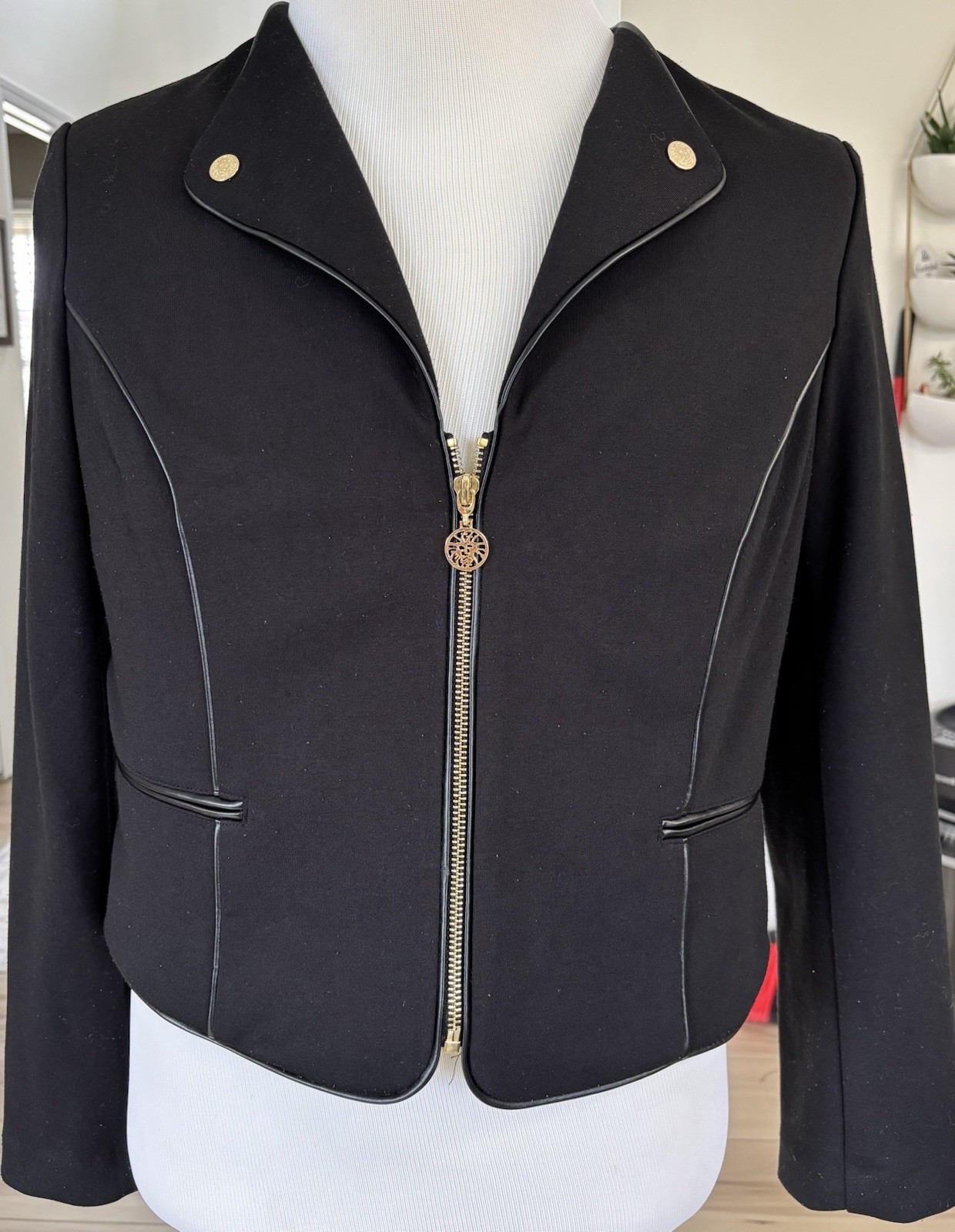 Anne Klein Black Jacket With Gold Accent Size Large