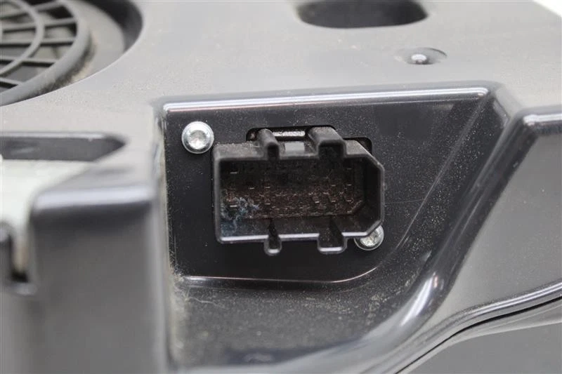 AMPLIFICADOR AUDI A3 2009 09 2010 10 2011 11 2012 12 2013 13 1102243 Foto 3 de 4