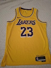 Nike NBA Los Angeles Lakers Lebron James 23 Jersey Size L. DRI-FIT. LIKE NEW
