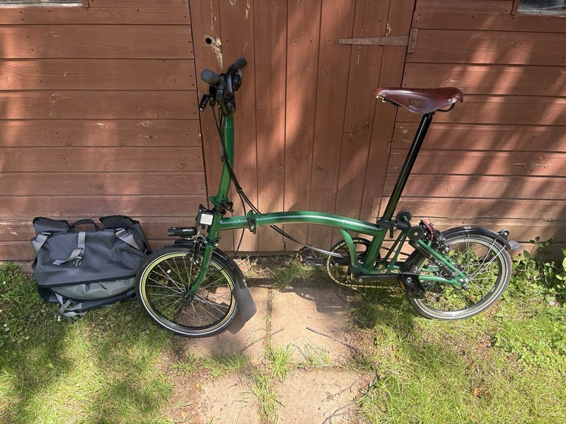 Brompton Folding Bike 16in Green Riser Bar Caliper Brakes Mudguards Rear Rack