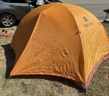 Marmot Aspen 2P 2 Person Backpacking Tent- Excellent Condition! Orange