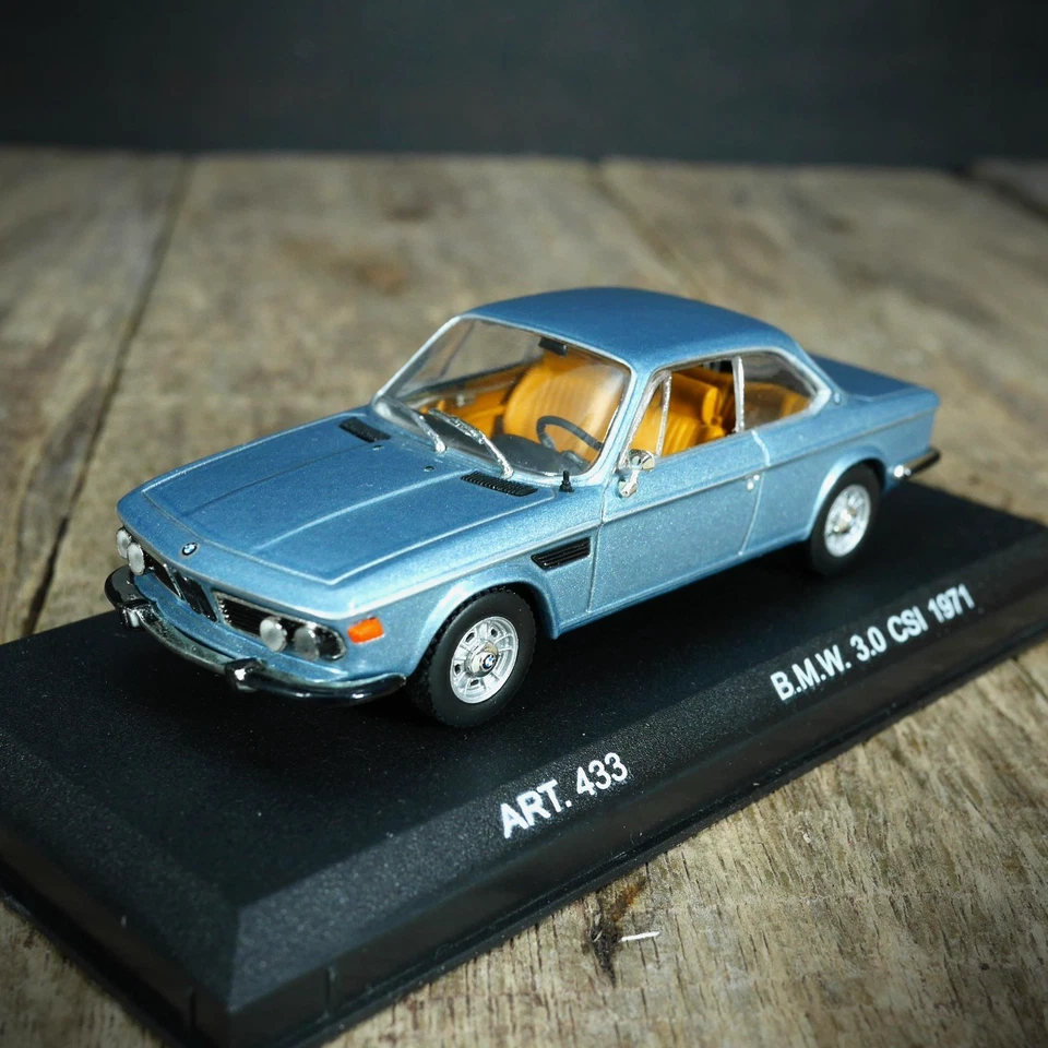 CDC Detail Cars (Corgi) BMW 3.0 CSI 1971, azul, modelo diecast 1/43, en caja Foto 2 de 4