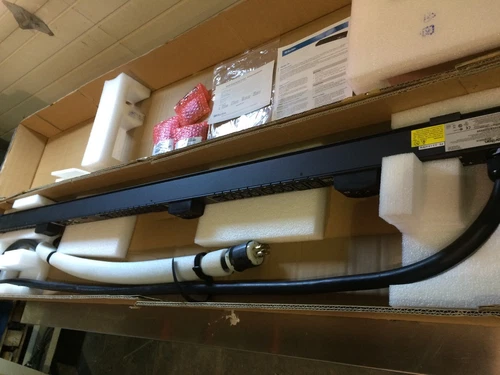 Raritan PX2-5660 Rack Power Distribution Unit, power bar