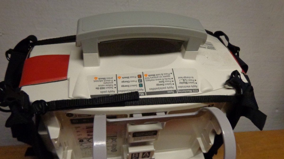 Philips HeartStart MRx Monitor M3536A 861289 No Battery / No Philips HeartStart MRx Monitor M3536A 861289 No Battery / No