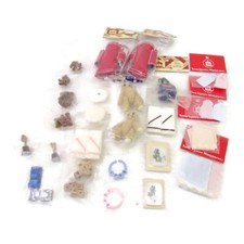 26-pc Vtg Dollhouse Parts  Bath Towels, Teddy Bears, Golf Bags, Blocks  More