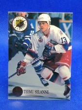 1993-94 LEAF NHL Hockey #3 Teemu Selanne Winnipeg Jets Hat Trick Artists