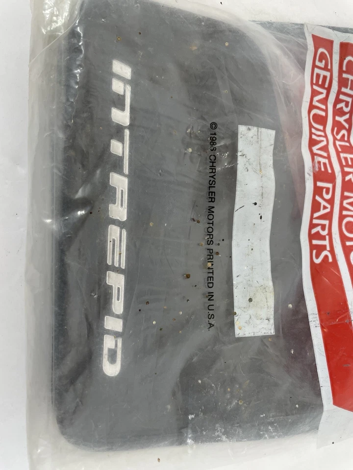 Juego de 4 guardabarros para Dodge Intrepid Mopar OEM NOS 82300154 Foto 2 de 4