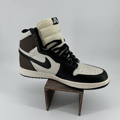 Nike Air Jordan 1 Retro High OG Shoes Mens 13 Dark Mocha Black Sail 555088-105