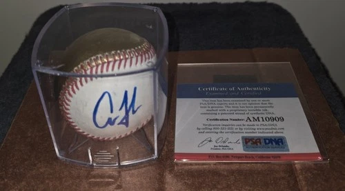 Aaron JUDGE autographed Two-tone Baseball Gold/white PSA CoA