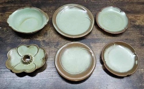 (x6) Frankoma Stoneware Pottery Green & Brown Lot: 4E - 4G - 5E (x2) - 40B - 300