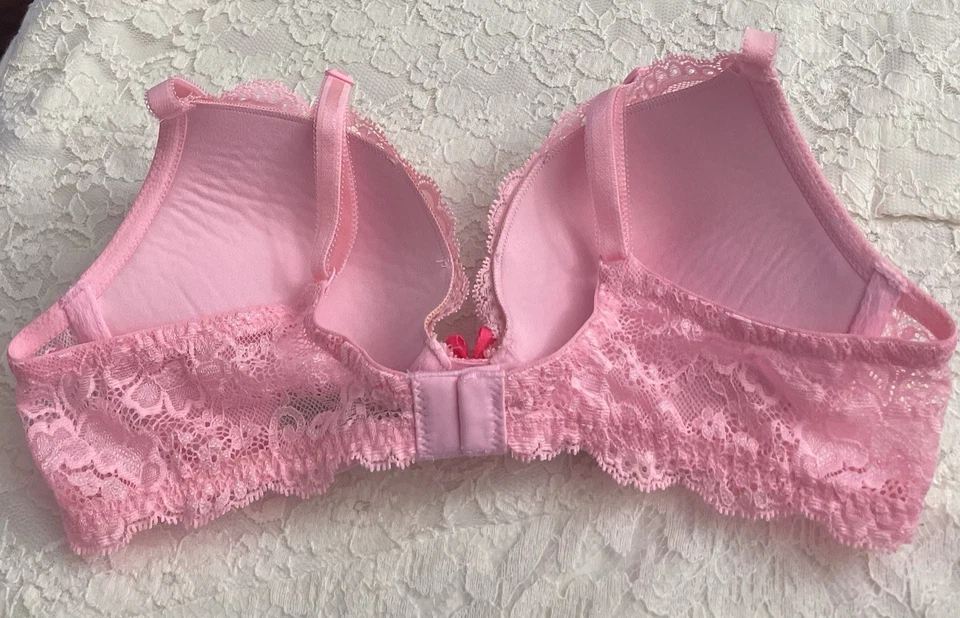 Victoria's Secret Light Pink Push Up Bra - Image 2 of 4