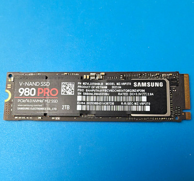 Samsung 980 PRO 2TB PCIe 4.0 NVMe M.2 2280 Internal SSD MZ-V8P2T0