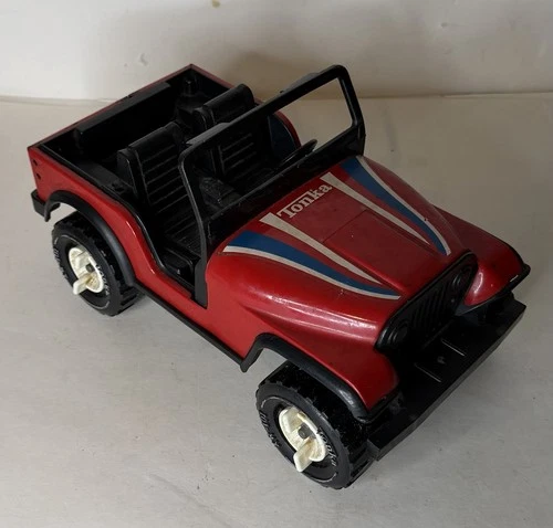 Vintage Tonka Jeep XR-101 Red Made In The USA Pressed Steal Toy Car Vehicle