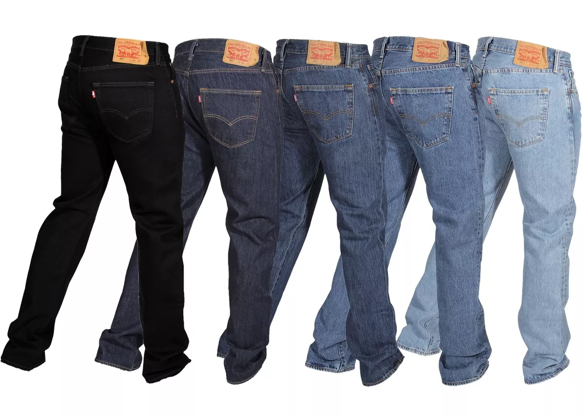 Levi's 501 Straight Leg Jeans: A Team Try-On & Review - The Mom Edit