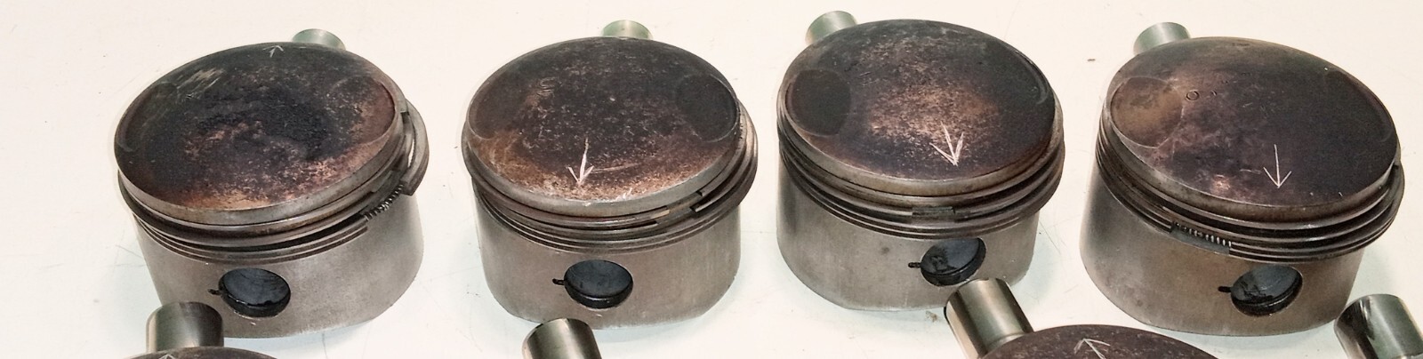 Ferrari 330 GT Engine Piston_Wrist Pins_Oil Rings_95140105_14652_77MM_Set 12_365