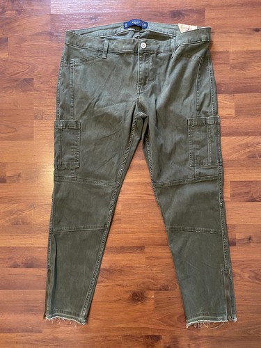 Womens Juniors Size 15 NWT Hollister 