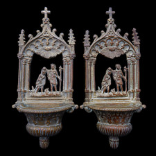 ANTICA COPPIA DI ACQUASANTIERE NEOGOTICHE BATTESIMO DI GESÙ 1800 HOLY WATER FONT