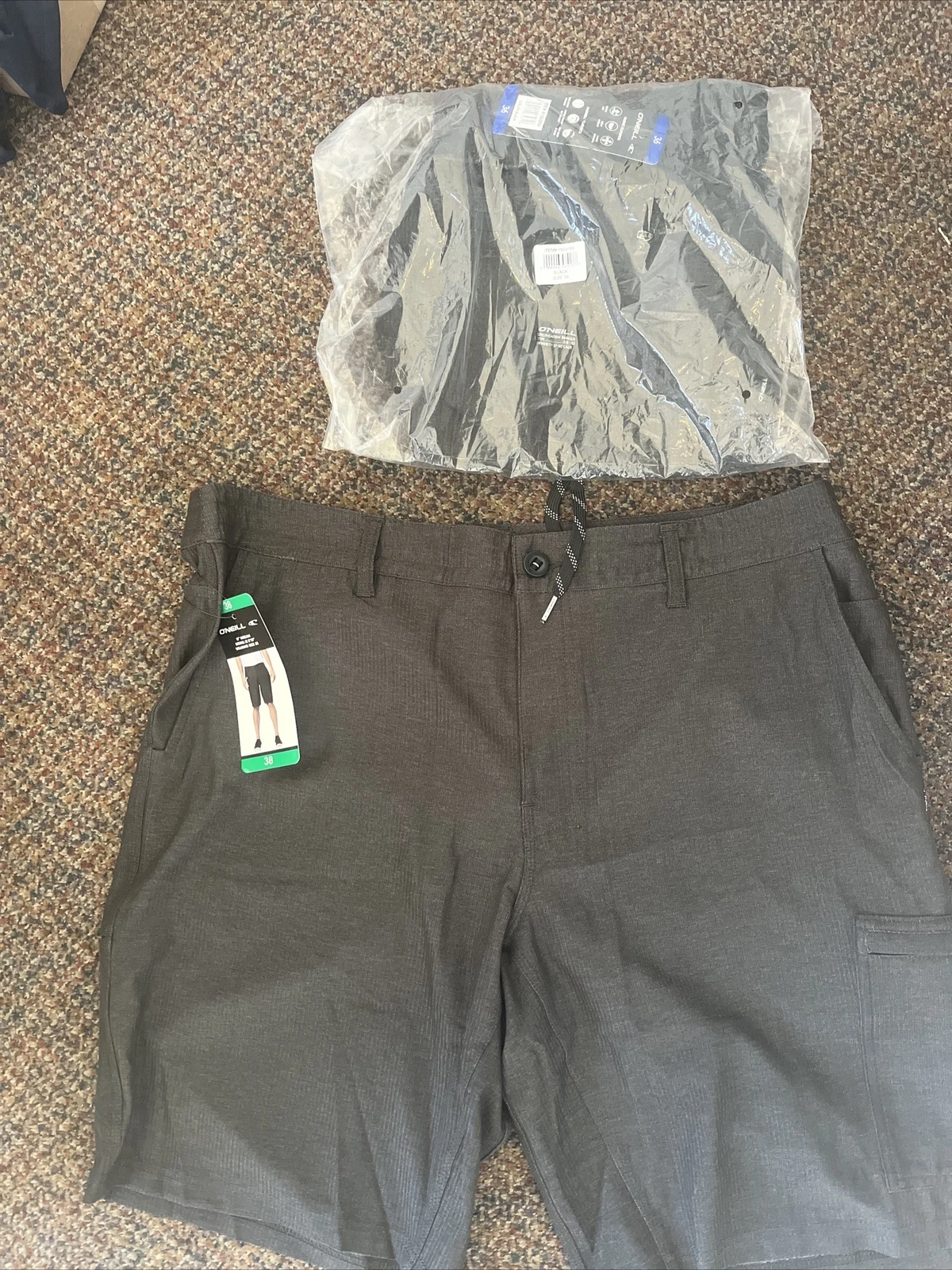 O'Neill Men's Crossover Hybrid Shorts BLACK 36 & 38
Opens in a new window or tab