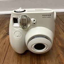 Fujifilm instax mini Instant Camera Vanilla White