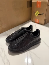 Alexander McQueen Black All-Over Stamped Crocodile Sneakers Size 41.5 E (8.5)
