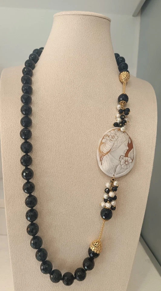 Collana artigianale Onice nera Cammeo originale - Immagine 2 di 4