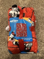 Minnie Mouse Knit Throw and Pillow Set Throw and Hugger Pillow Set Christmas New