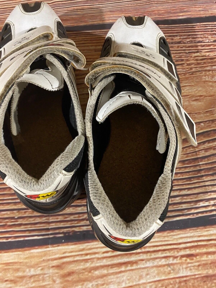 NORTHWAVE Road Cycling Shoes Size 3 Bolts EU43.5 US10 Mondo 274 cs892 - Image 3 of 4