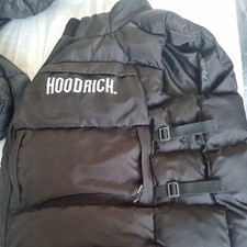 Sleeveless Hoodrich puffer jacket