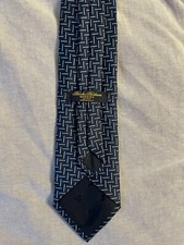 BROOKS BROTHERS Men's Silk Necktie Made In USA Designer Geometric