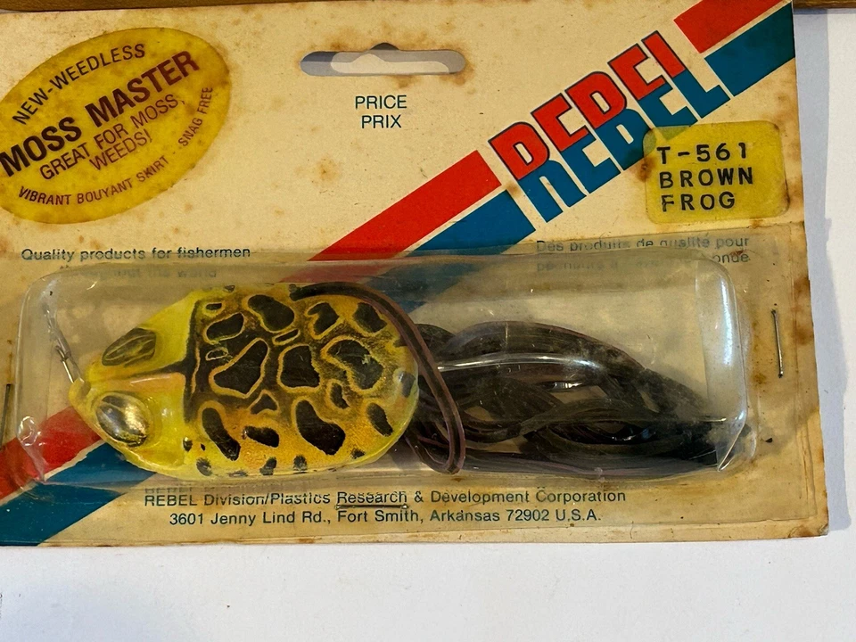 Señuelo vintage Rebel MOSS MASTER BROWN Frog 2,5" sin malezas Topwater/Surface L@@K!! Foto 2 de 3
