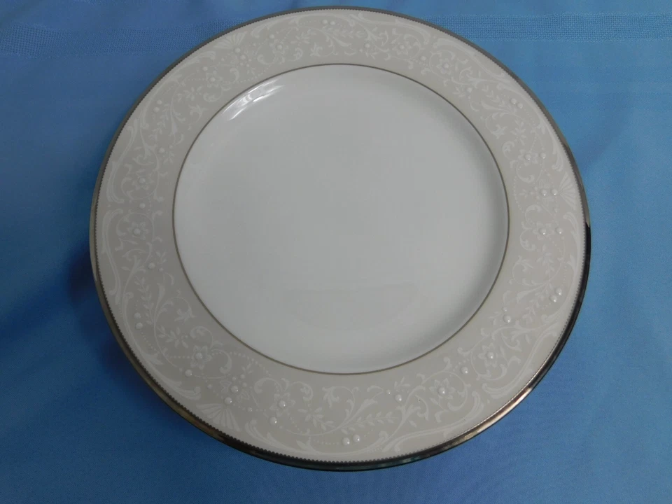 E7 - Noritake Bone China Japón Platos de Cena Palacio de Plata Lote de 4 Foto 2 de 4