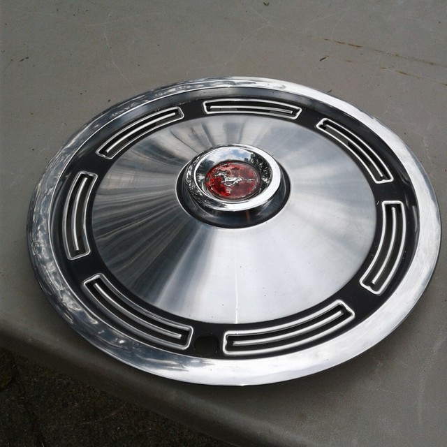 Vintage Classic Ford Mustang Wheel Cover Hubcaps eBay