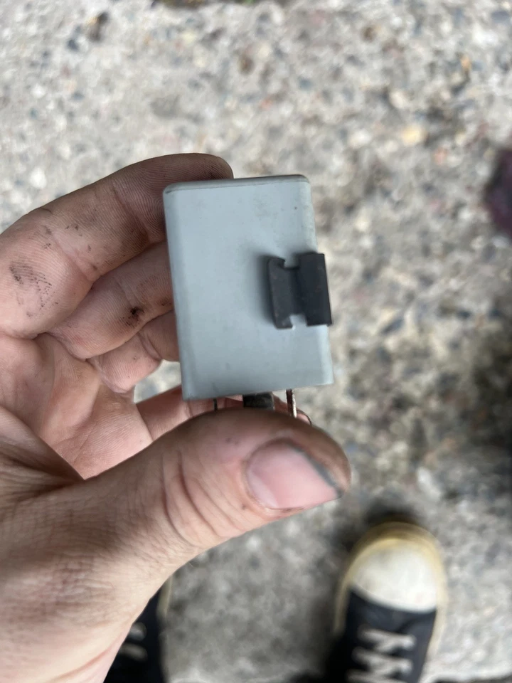 Реле переменного тока Volvo 240,260,740, 760 81-92 1363449 - Изображение 4 из 4