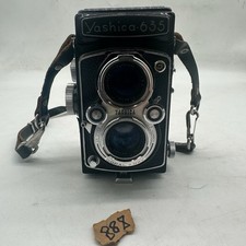 Vintage Yashica-635 TLR Film Camera 80mm f/3.5 Copal-MXV 120/35mm Dual Format