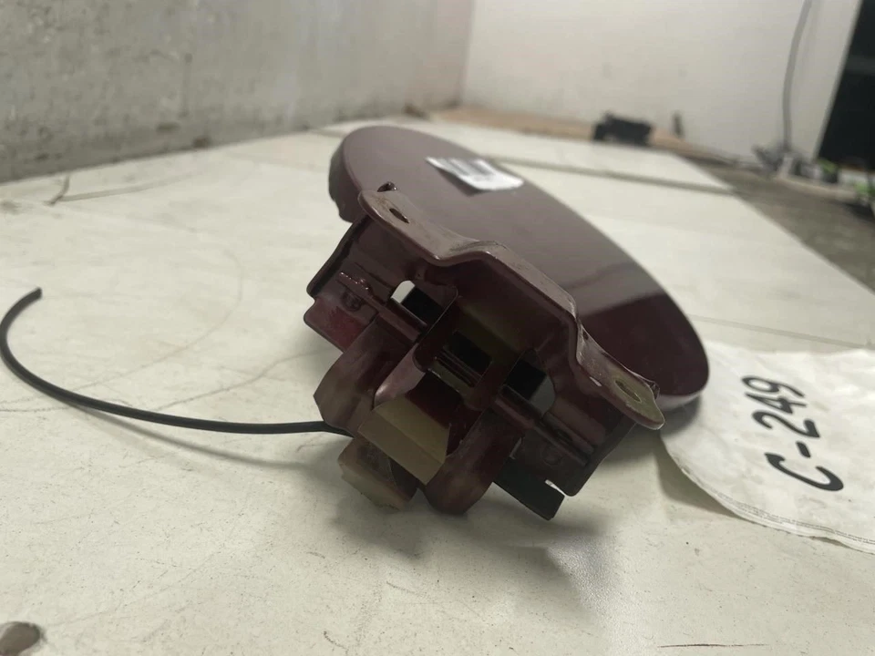 Tampa de aba de enchimento de gás combustível Nissan Maxima 2011 fabricante de equipamento original - Imagem 2 de 4