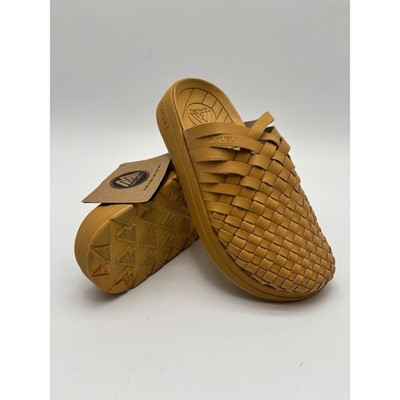 Malibu Sandals Colony Classic Tan Woven Vegan Beachy Leather Mules Womens 5 NEW