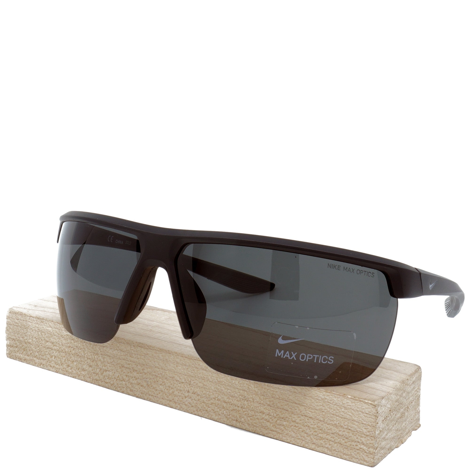 [CW4667-010] Мужские солнцезащитные очки Nike TEMPEST