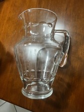 Brocca in vetro con motivo a linee smerigliate