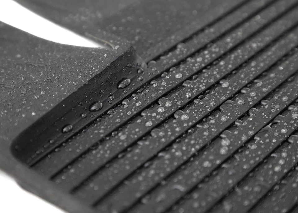 Universal Rubber Floor Mats + Tunnel: Vauxhall Astra G Convertible, Coupe, Bertone 1998-2009 - Image 4 of 4