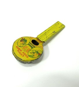 Vintage Robin Hood Shoes Advertising Whistle Yellow Metal Tin Litho Maid Marion