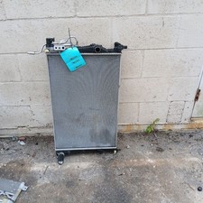 Radiator With Heavy Duty Cooling Fits 19-23 CHEROKEE 563687