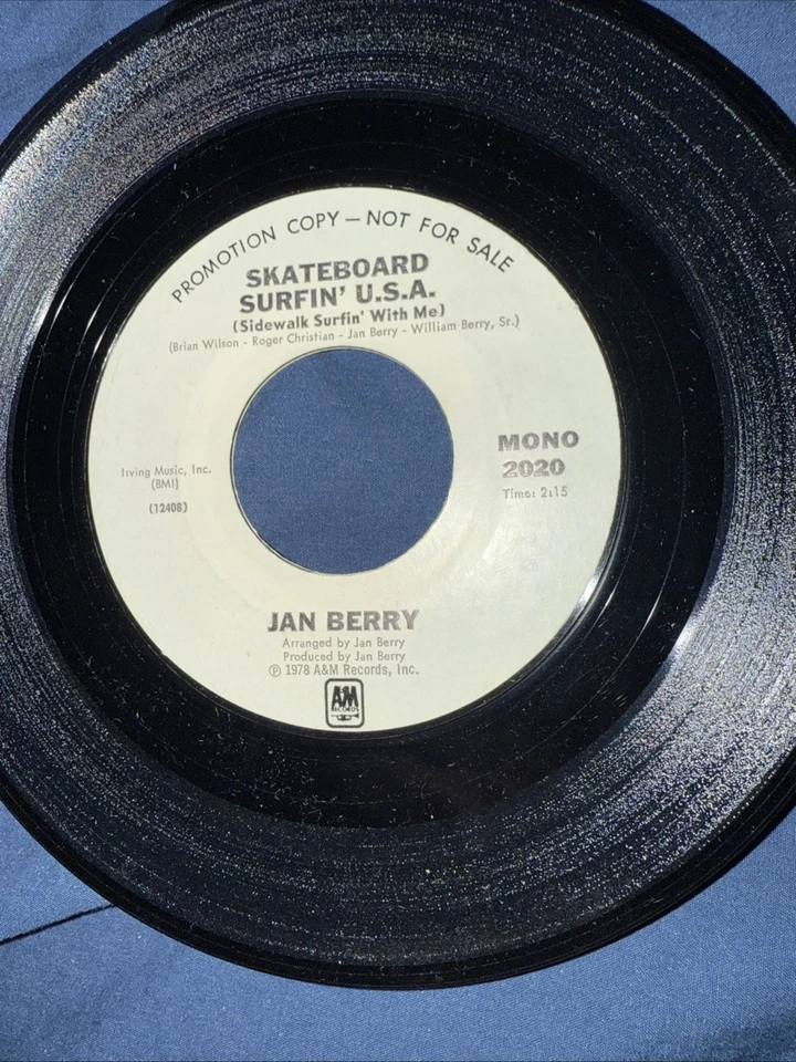 mint Jan Berry (Jan & Dean) Skateboard Surfin' USA (Stereo/ Mono) USA PROMO 45 Foto 3 de 4