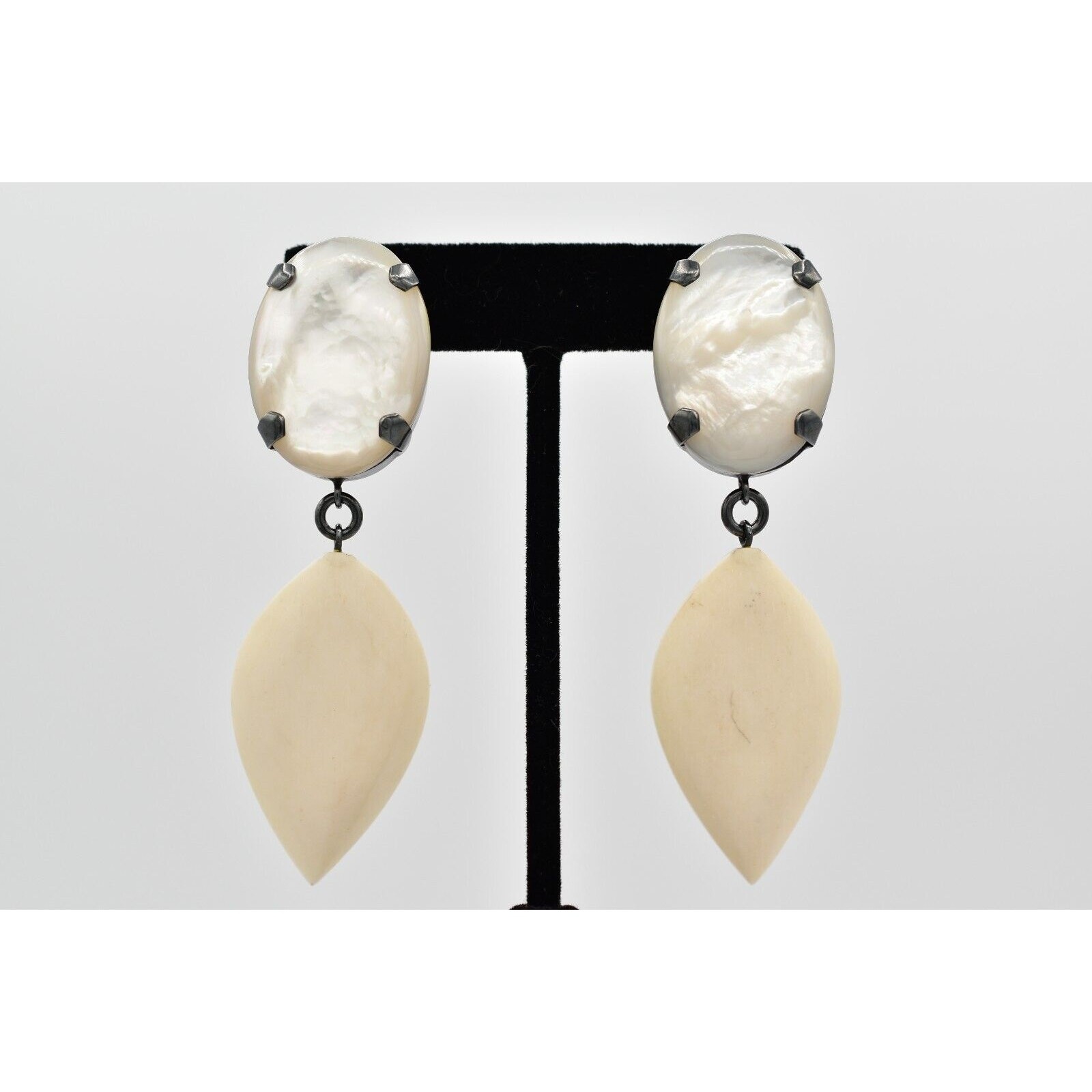 Statement Shell Necklace Clip Earrings Set Abalon… - image 4