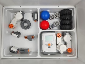 LEGO Mindstorms NXT 9797 Education Base Set Tested Complete STEM Kit (AA Power)