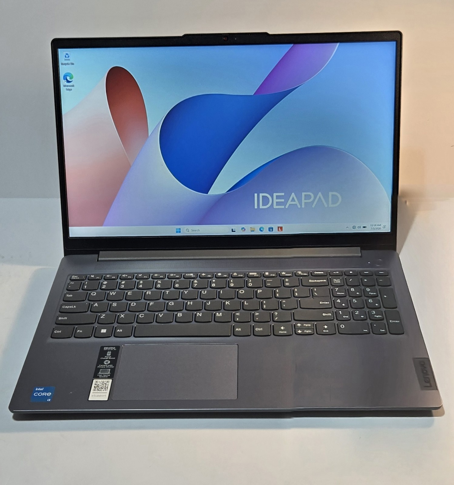 Lenovo IdeaPad Slim 3 15IAN8 15.6