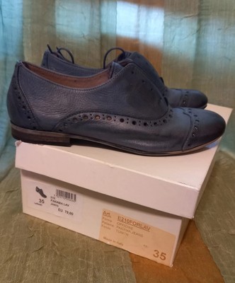 Duilio Donna Con Lacci
